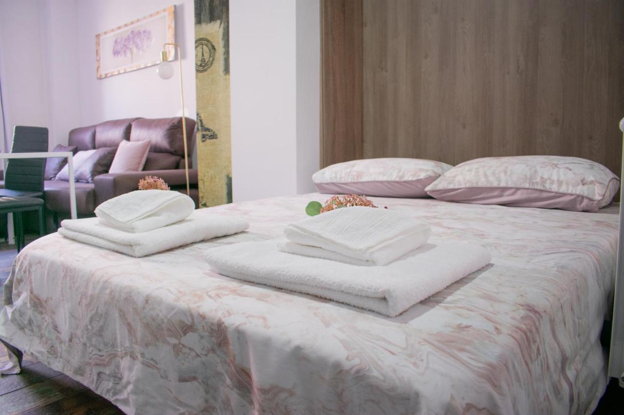 Apartamentos Cerezo Ла-Кодосера Экстерьер фото